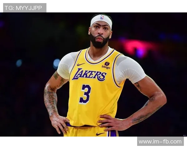 克里斯蒂谈浓眉受伤影响强调球队需保持积极心态迎接挑战