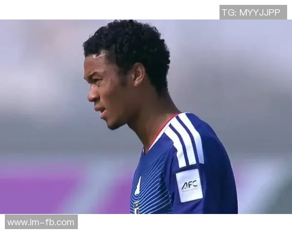 约旦门将扑救日本点球挥拳庆祝却意外送球入网引发全场惊讶 约旦门将扑救日本点球挥拳庆祝却意外送球入网引发全场惊讶