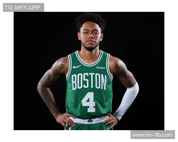 马祖拉称安芬尼西蒙斯在球队调整期中付出最多牺牲与努力